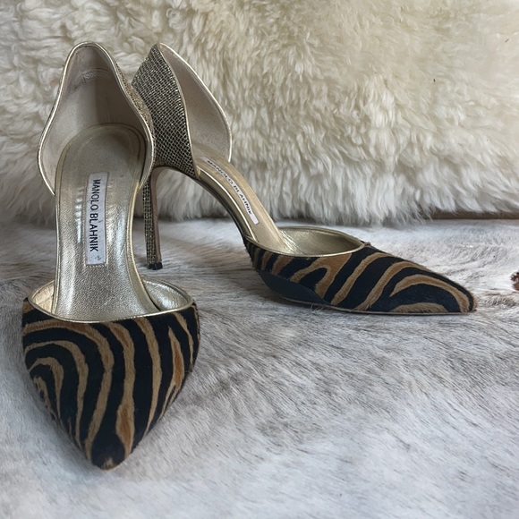 Manolo Blahnik Shoes - Picture 7 of 8